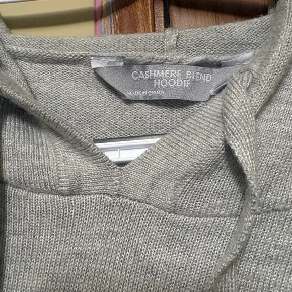 Cashmere Blend Hoodie Women's Light Gray Hoodie Sweater - Picture 3 of 9